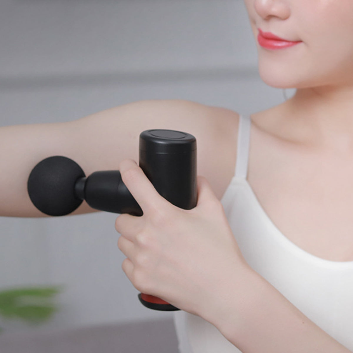 Mini Portable Massage Gun – Deep Tissue Muscle Massager